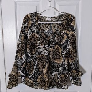 New GNW Bell Sleeve Tie-Front Animal Print Bohemian Blouse‎ Size Medium